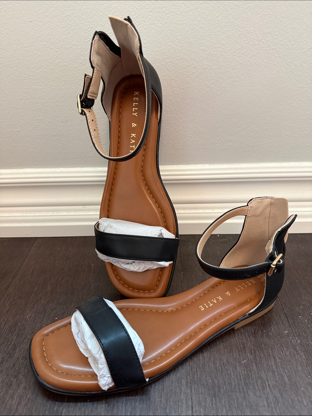 Kelly & Katie Black and Tan Ankle-Strap Flat Sandals (Size 7W)